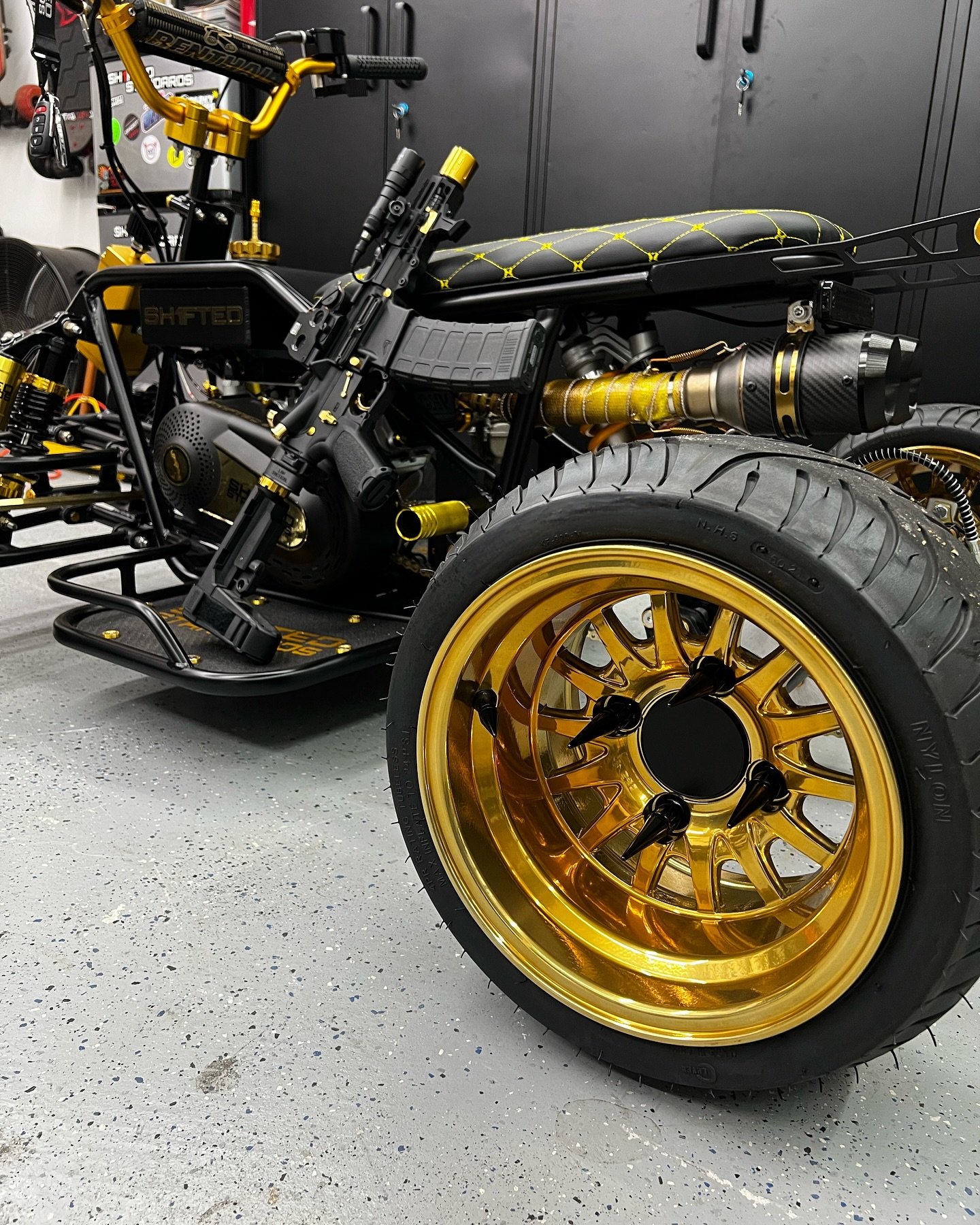 Mini Quad (Black/Gold) - Image 5
