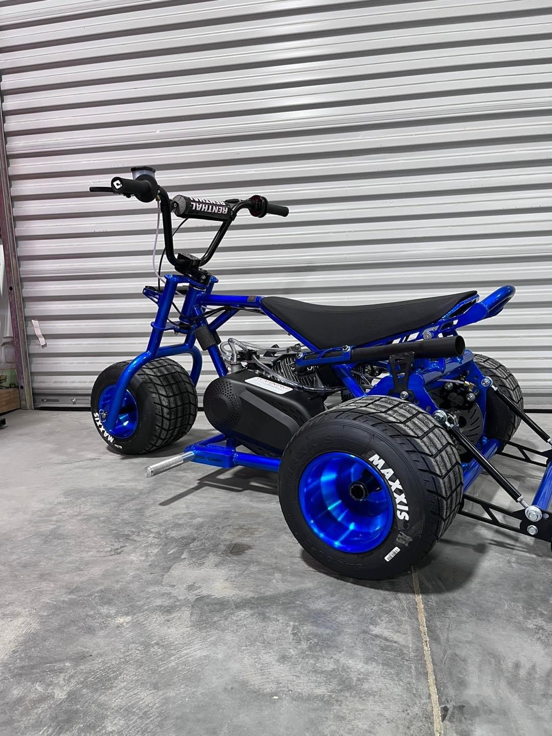 Hustler Mini Trike (blue & black)