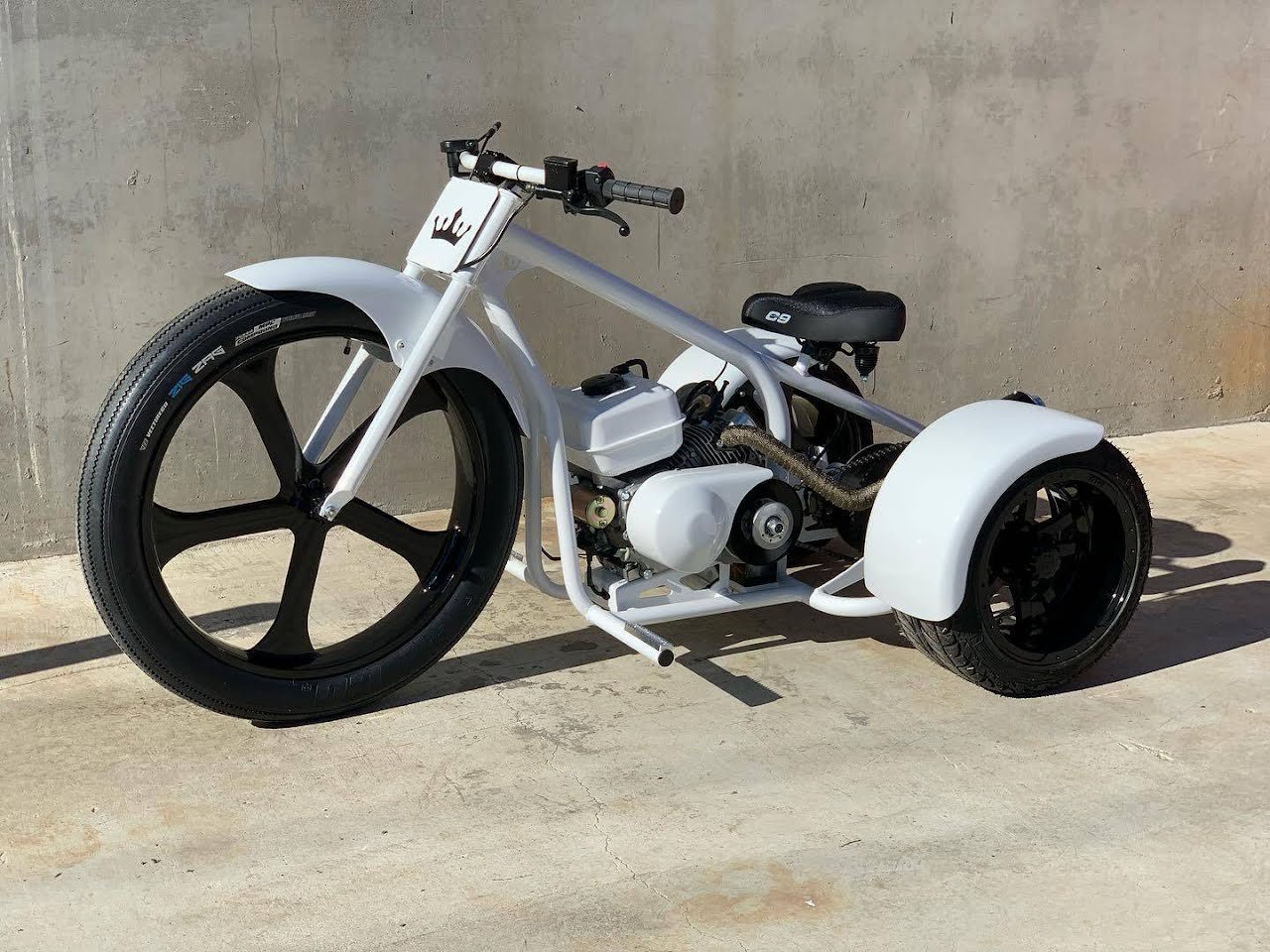 Big Front Wheeler (White Knight) - Image 2