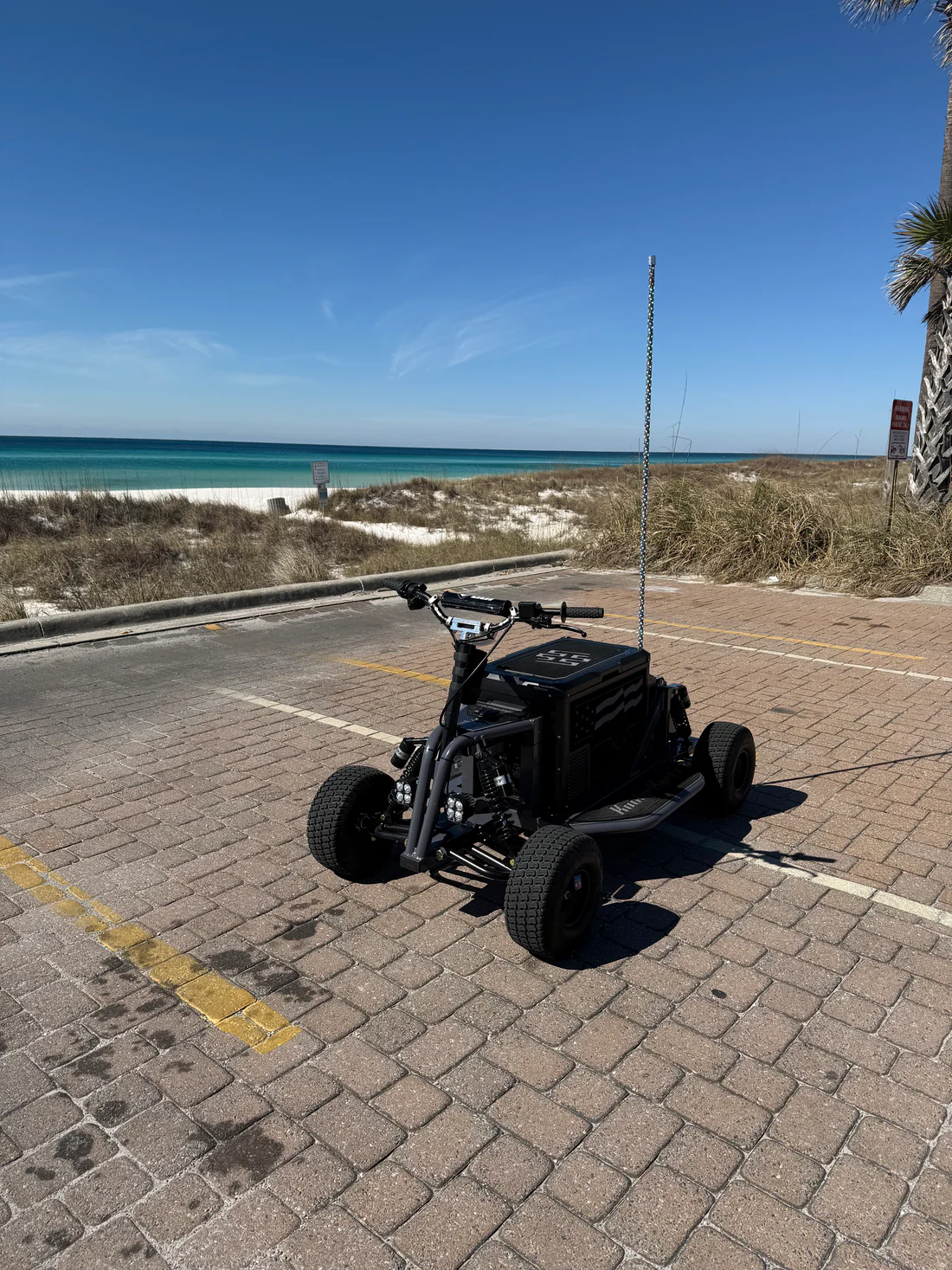 Custom KoolerKart Black - Image 2