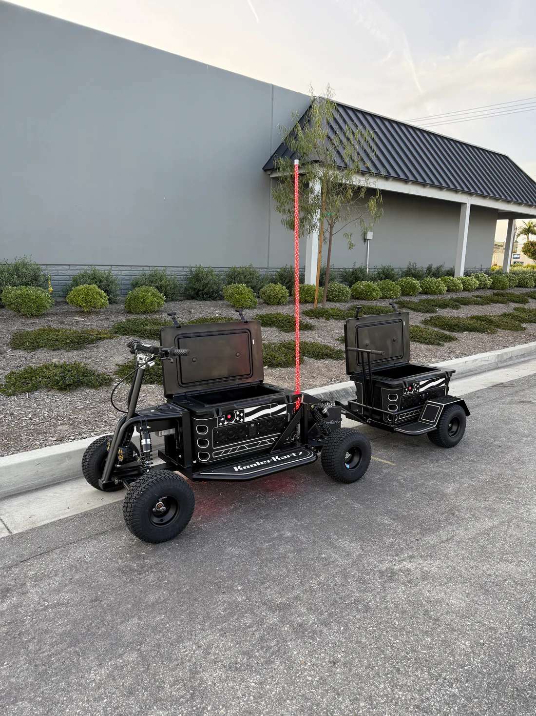 Custom KoolerKart Black - Image 3