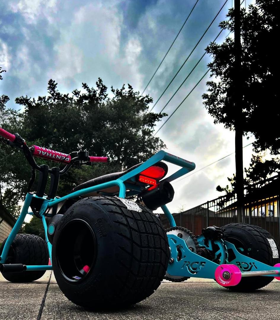 Tiffany Blue Trike HMT - Image 2