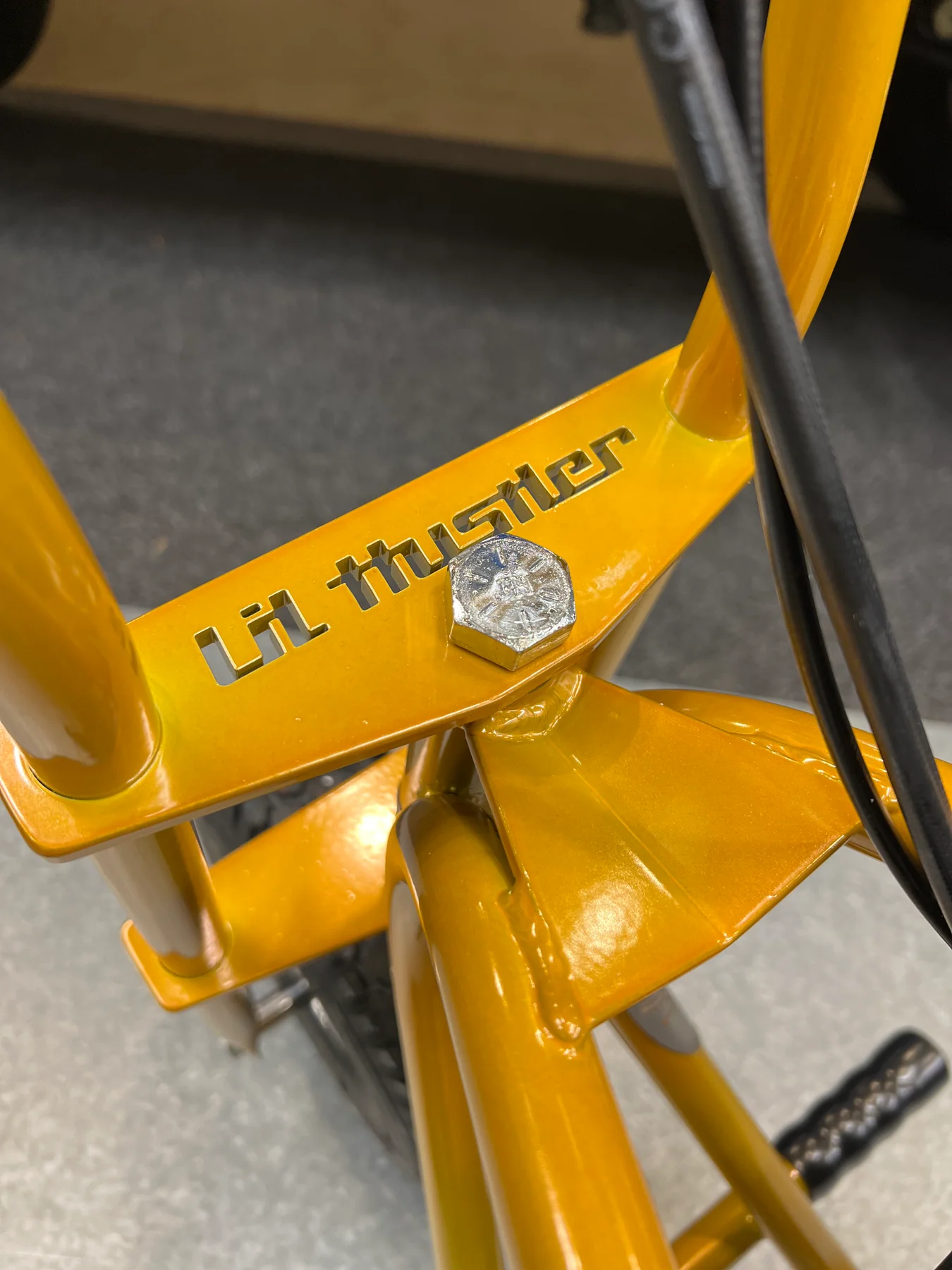 Lil Hustler MiniBike (Yellow) - Image 4